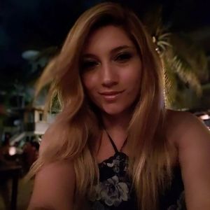 Meet your Posher, Ary